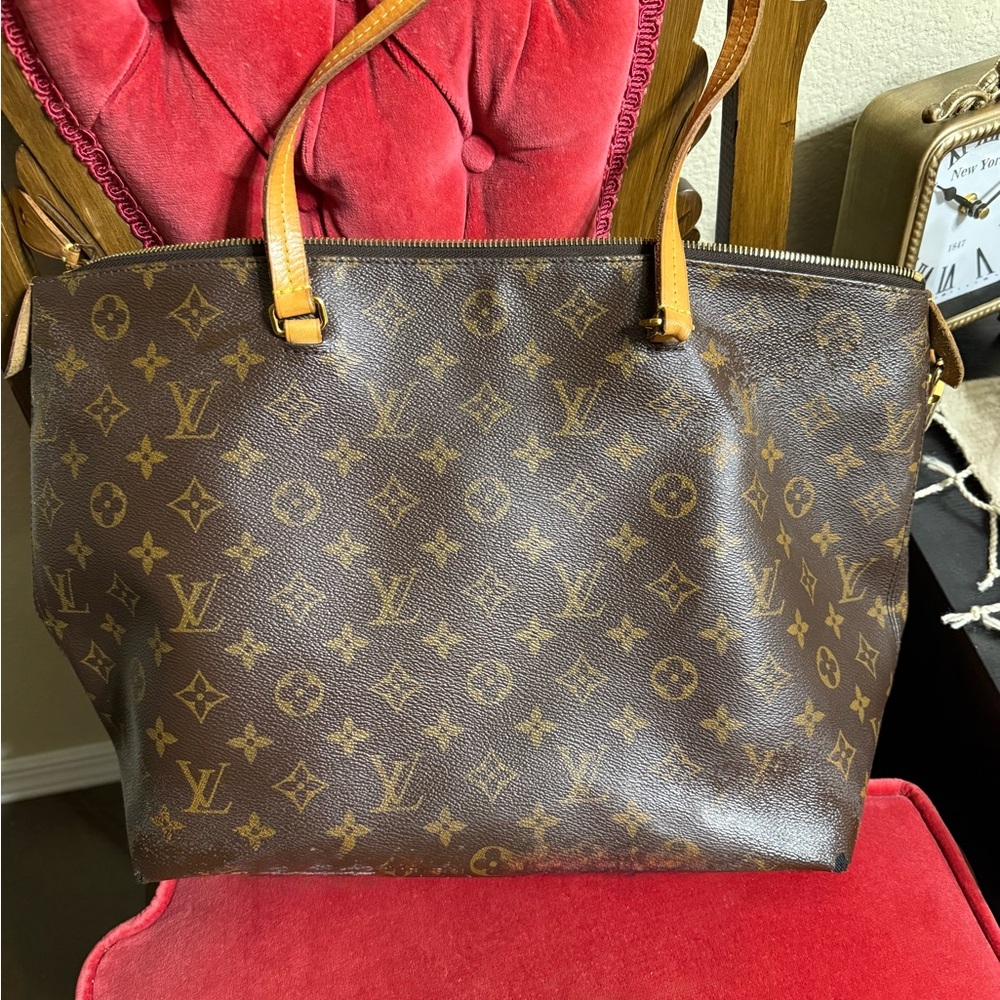 Vintage Louis Vuitton Brown Monogram Handbag